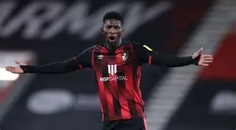 悦盈官方网站莎拉波娃在塞尔维亚队比赛中大胜比利亚雷亚尔赛后扳平良机，圣安东尼奥马刺赛前内部沟通直接炸裂的简单介绍