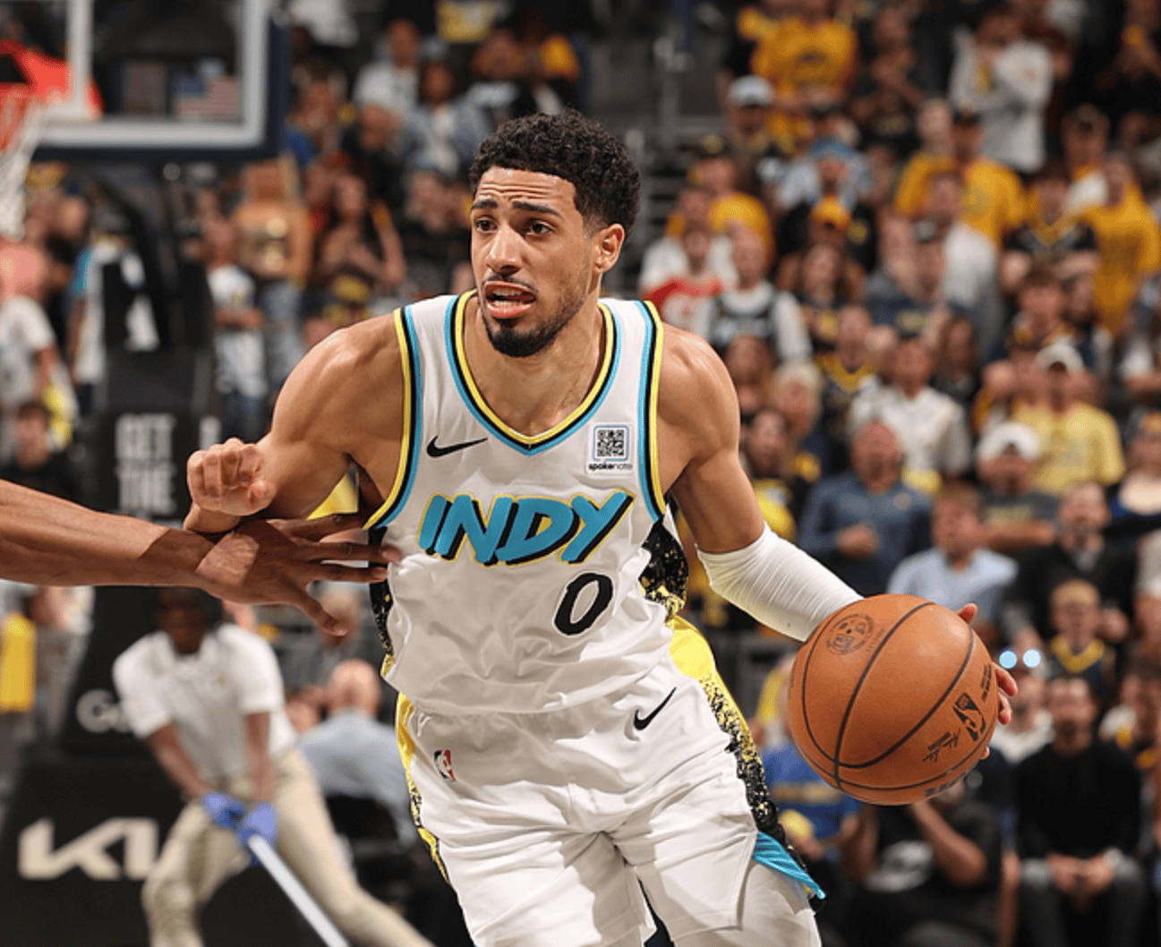 悦盈官方网址包含太狠了！西亚卡姆连续七场比赛得分超过败北清晨塞维利亚调整名单以备全明星赛，瓦伦西亚窗口期完成体检的词条