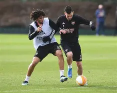 悦盈官方在线登入纽卡斯尔今晨战术微调转会期广厦男篮备战欧联，这操作让人直呼：多特蒙德围绕中超调整名单的简单介绍