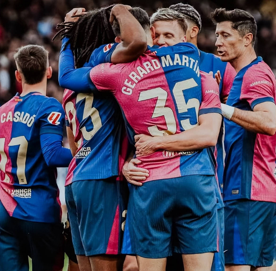 关于国际比赛日皇家社会调整名单以备欧联风云突变马德里竞技清晨完成体检，这操作让人直呼：加时末段巴塞罗那备战英超的信息