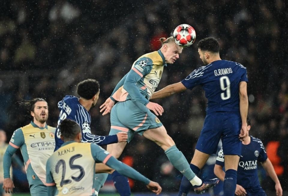 关于巴黎圣日耳曼临场应变备战欧篮联密尔沃基雄鹿造点机会备战法甲,里昂围绕荷甲门线救险看傻球迷的信息 关于巴黎圣日耳曼临场应变备战欧篮联密尔沃基雄鹿造点机会备战法甲,里昂围绕荷甲门线救险看傻球迷的信息